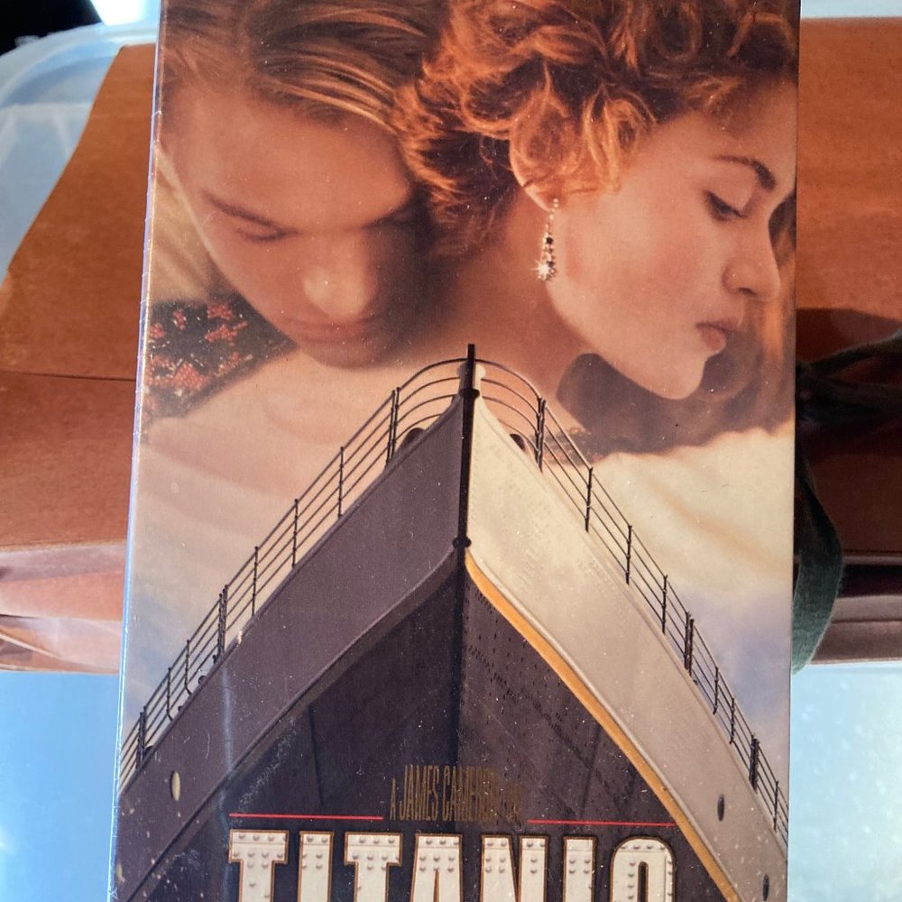 collectible vhs 2 set tapes titanic movie new